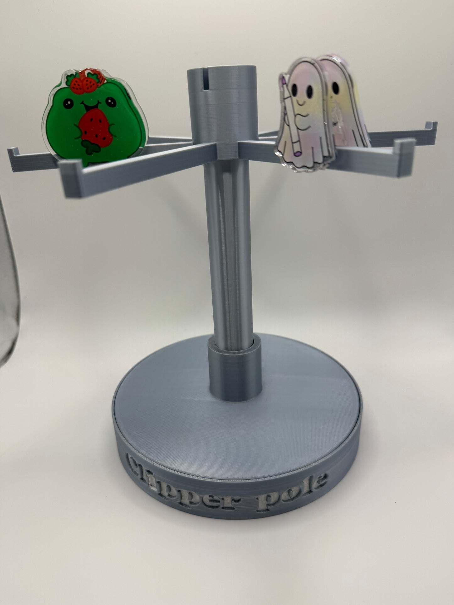 Clipper Pole