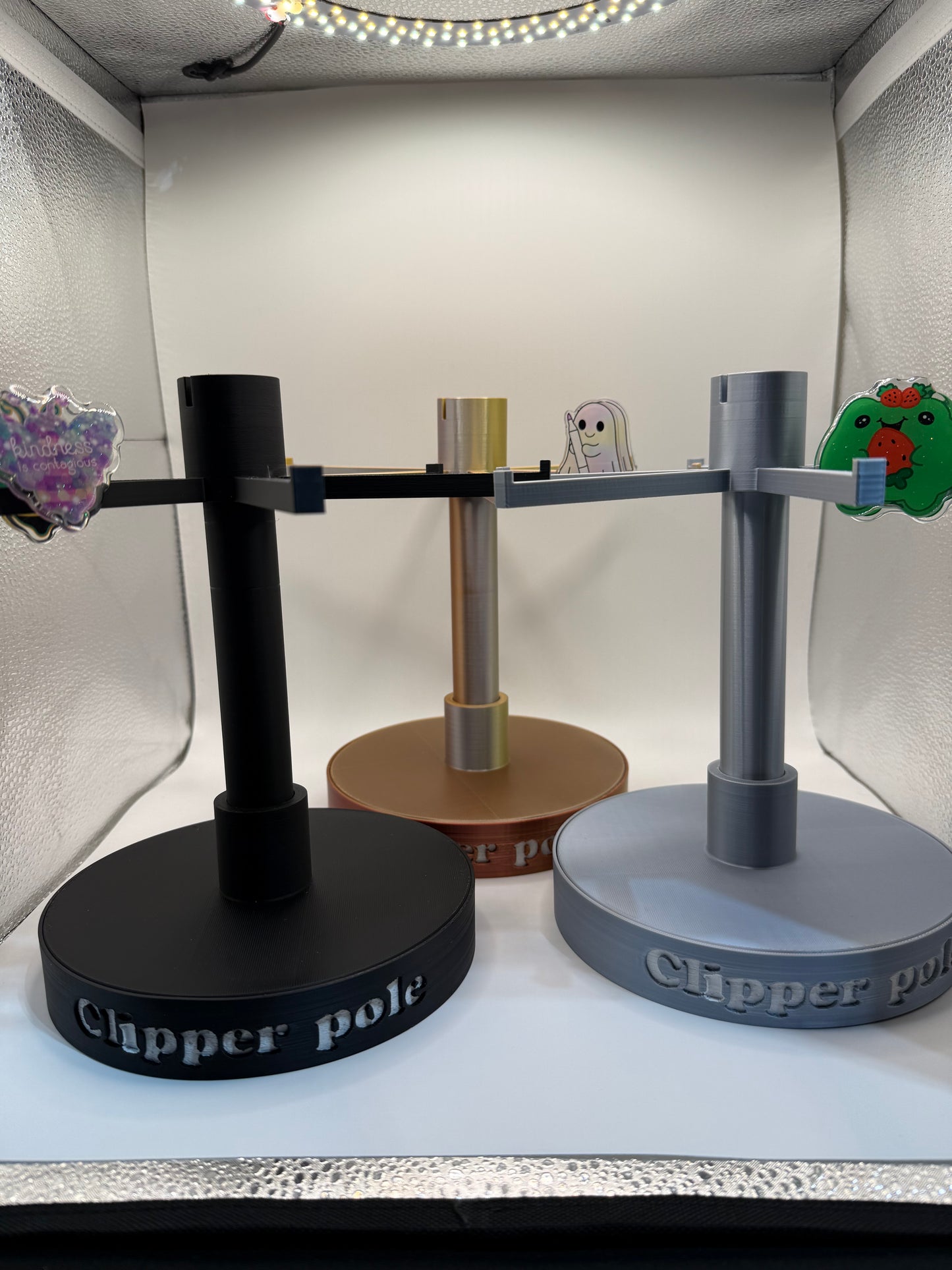 Clipper Pole