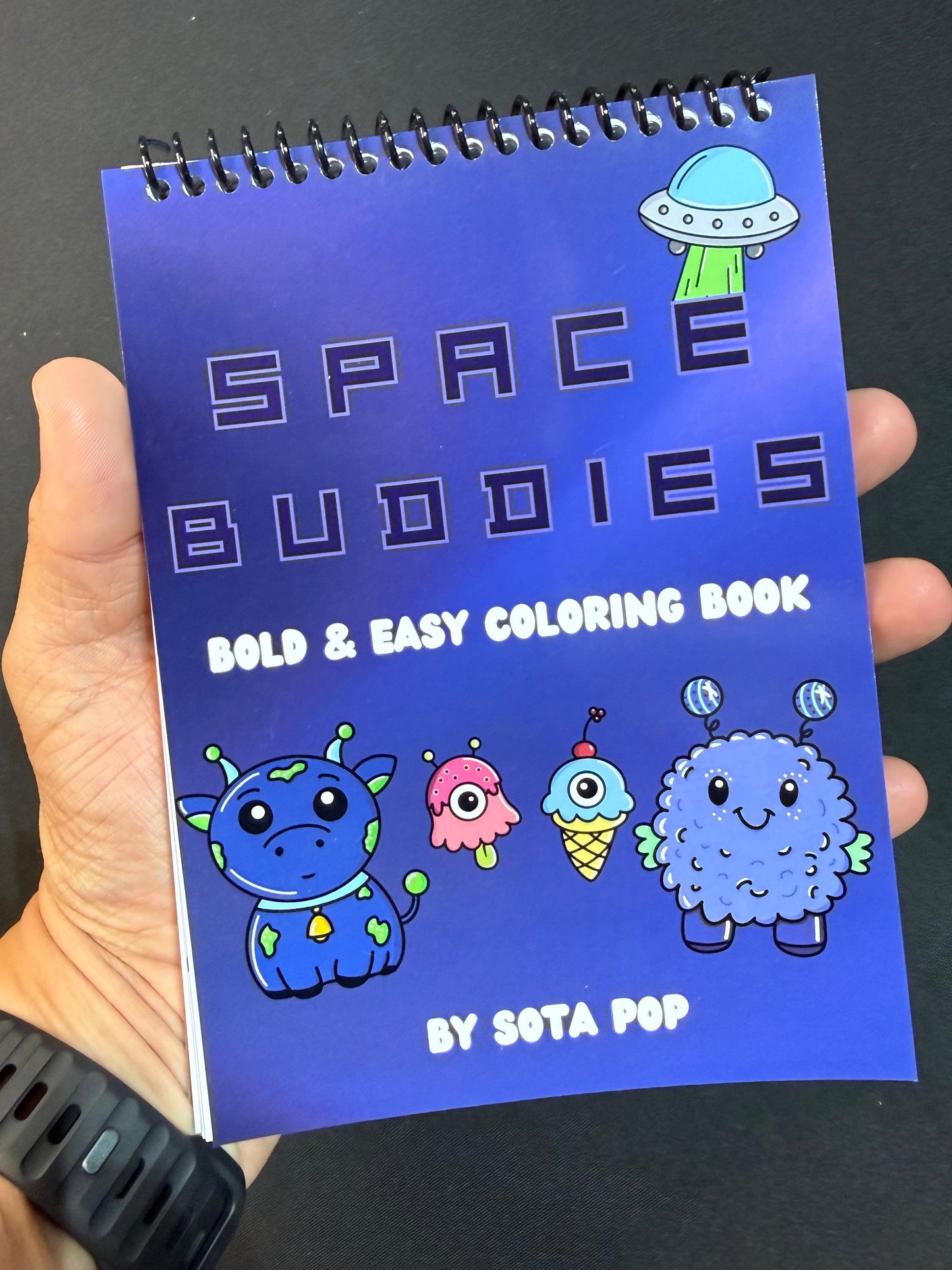 Space Buddies: Bold & Easy Coloring Book for Kids & Adults